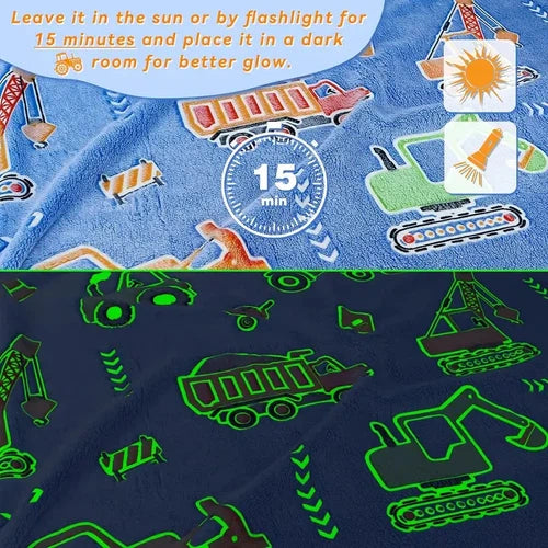 Car Tractor Pattern Fluorescent Flannel Blanket 50" x 60"